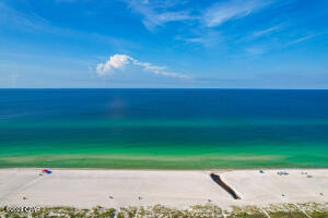 Villa Chateaus - Residential