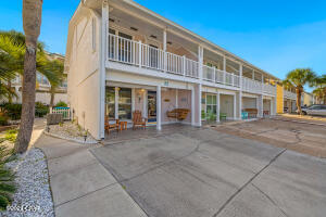 Villa Chateaus - Residential