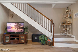 Villa Chateaus - Residential