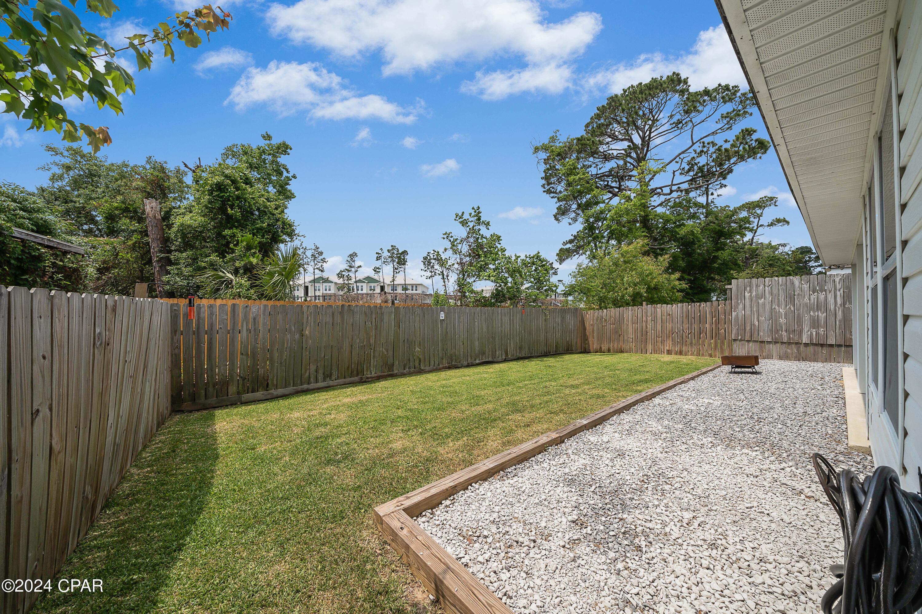 Woodlawn Village Ph 1 - Residential Lease