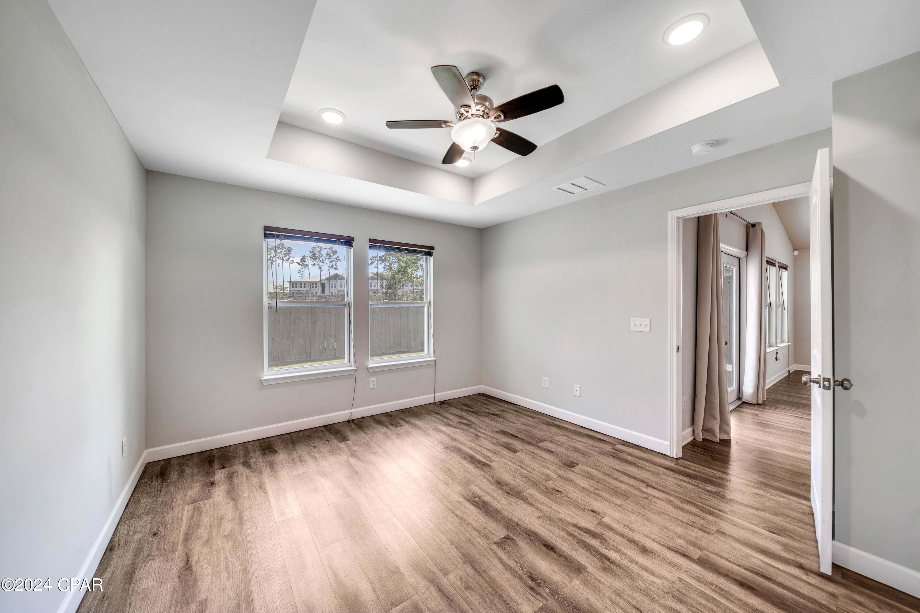 Woodlawn Village Ph 1 - Residential Lease