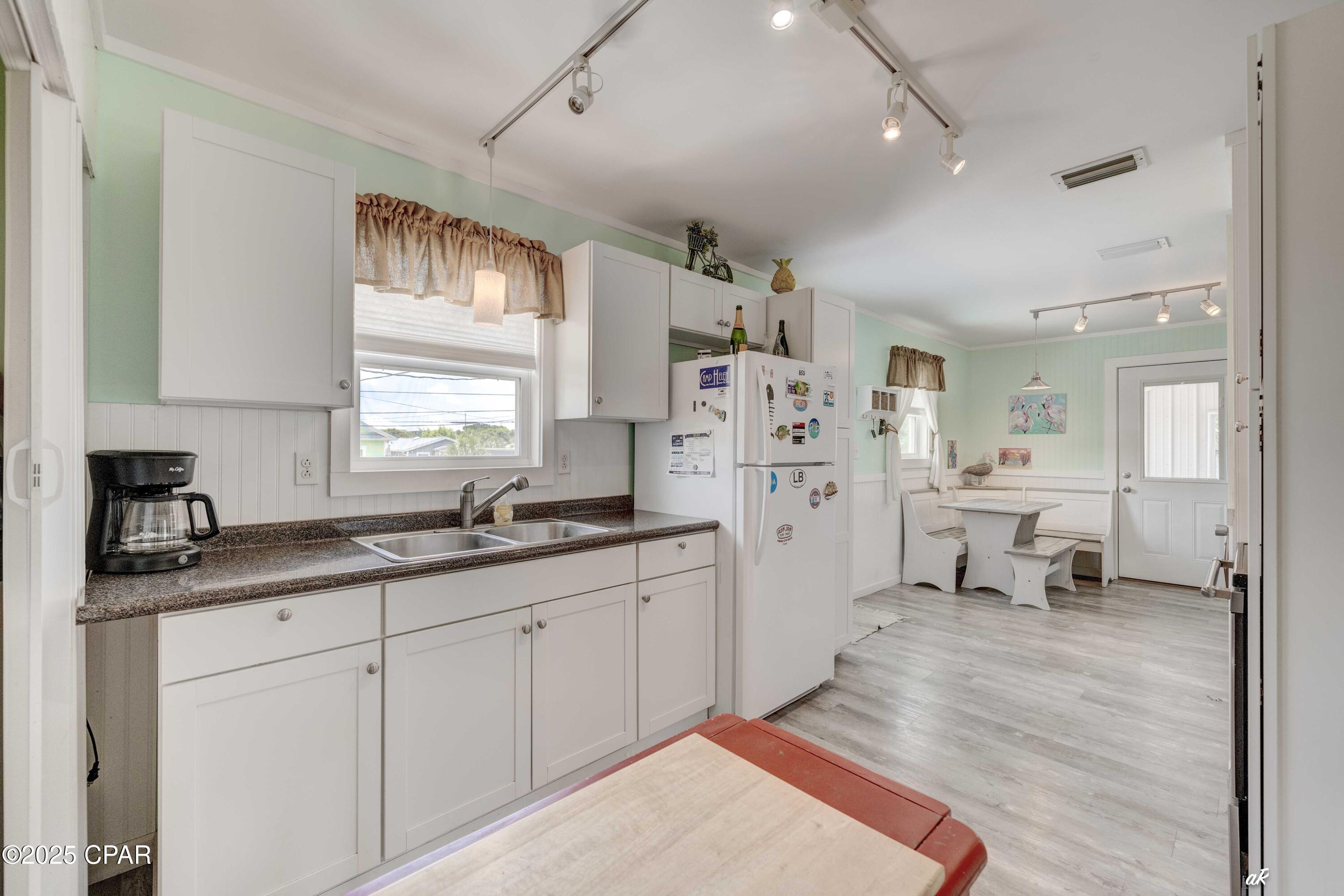 Laguna Beach 5th Add - Residential