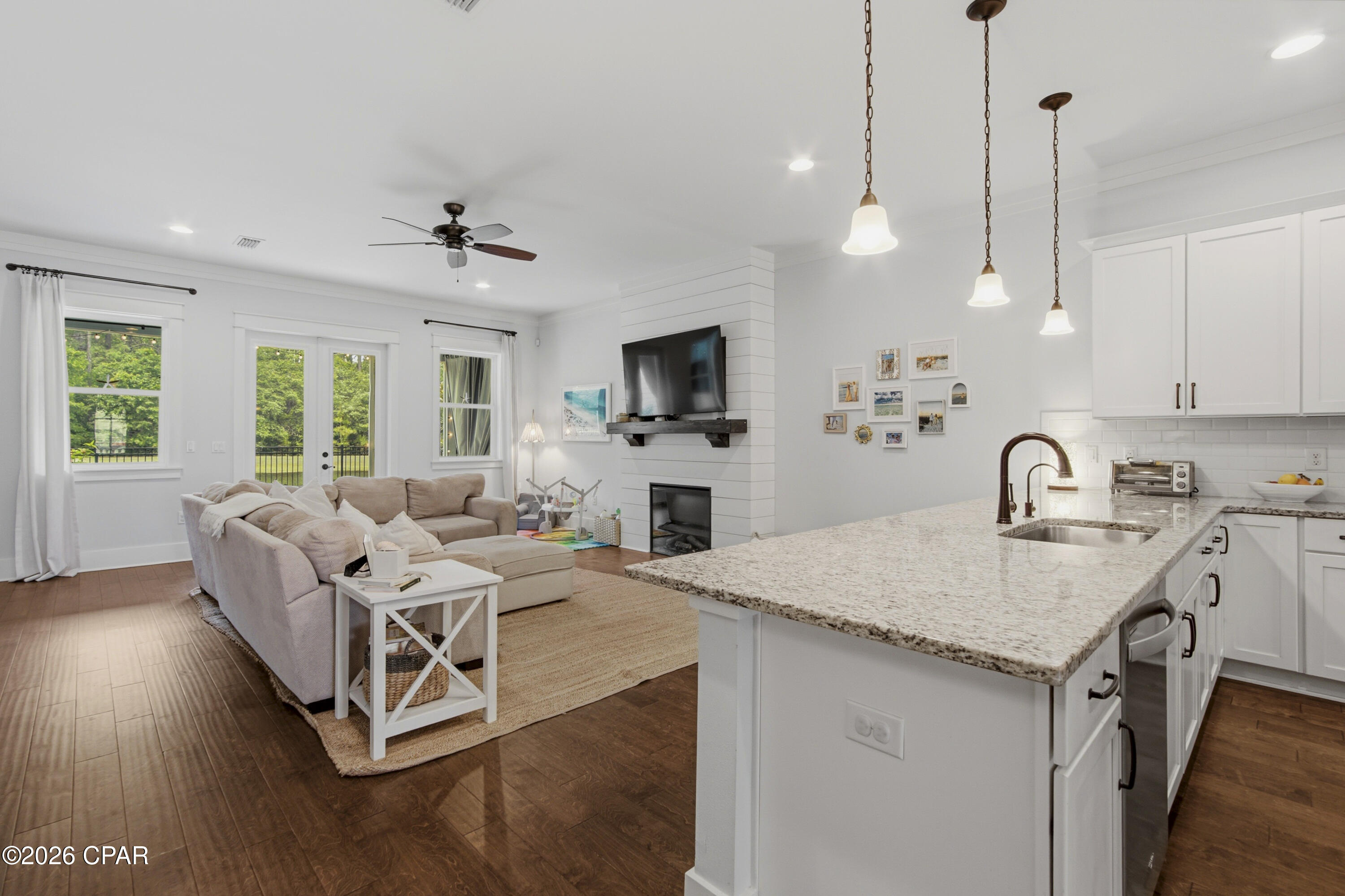 [No Recorded Subdiv] - Residential