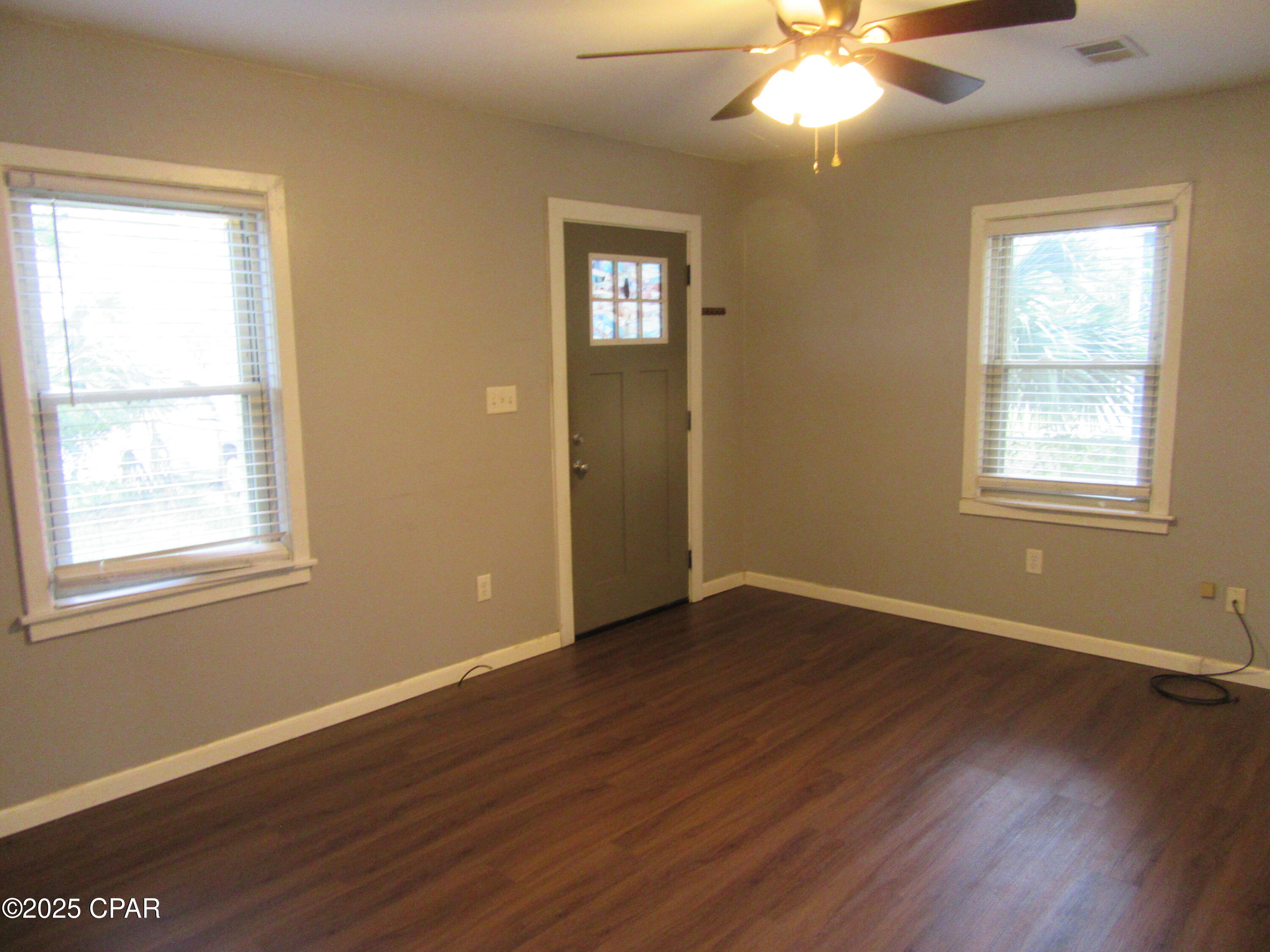 [No Recorded Subdiv] - Residential Lease