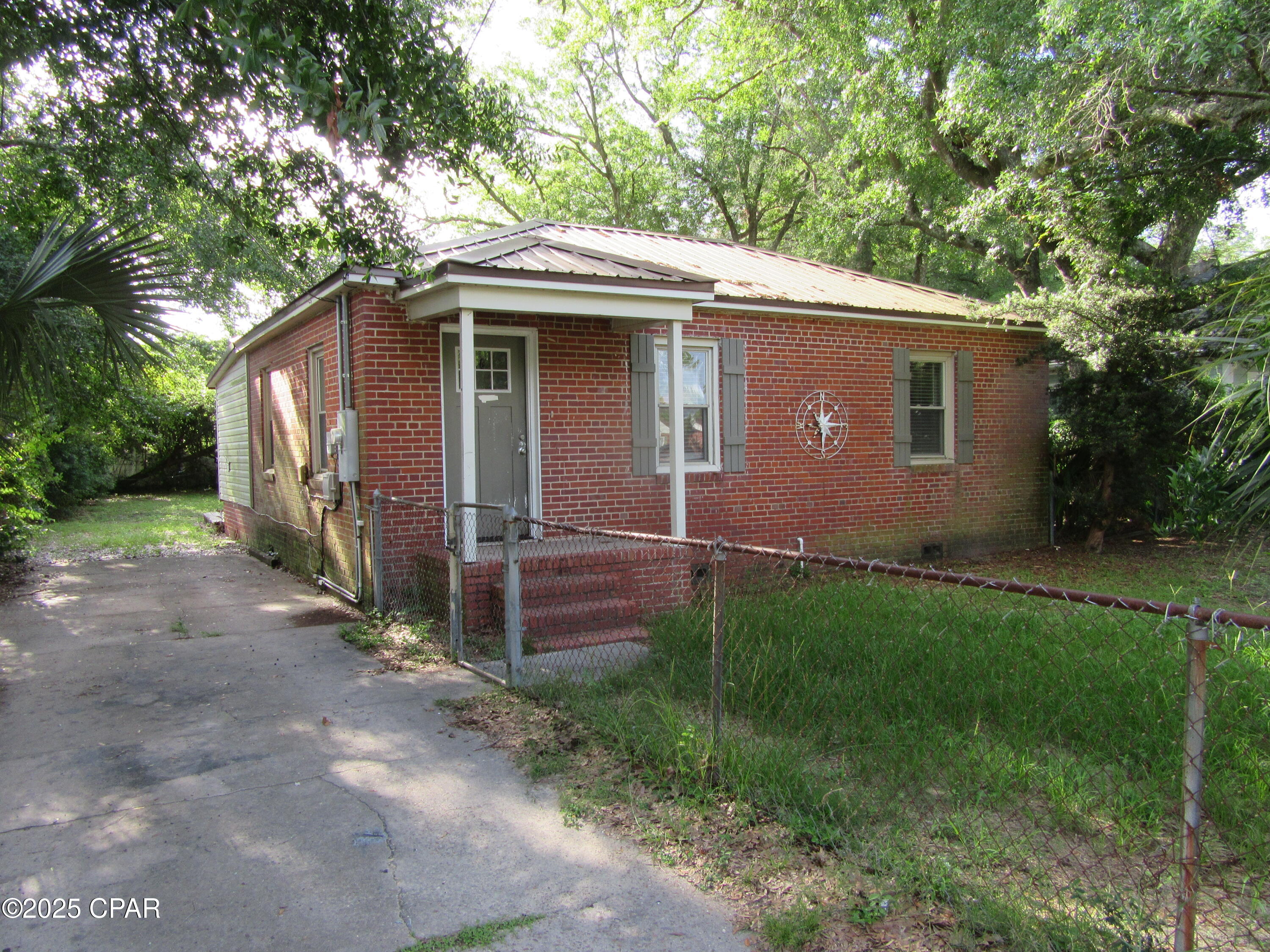 [No Recorded Subdiv] - Residential Lease