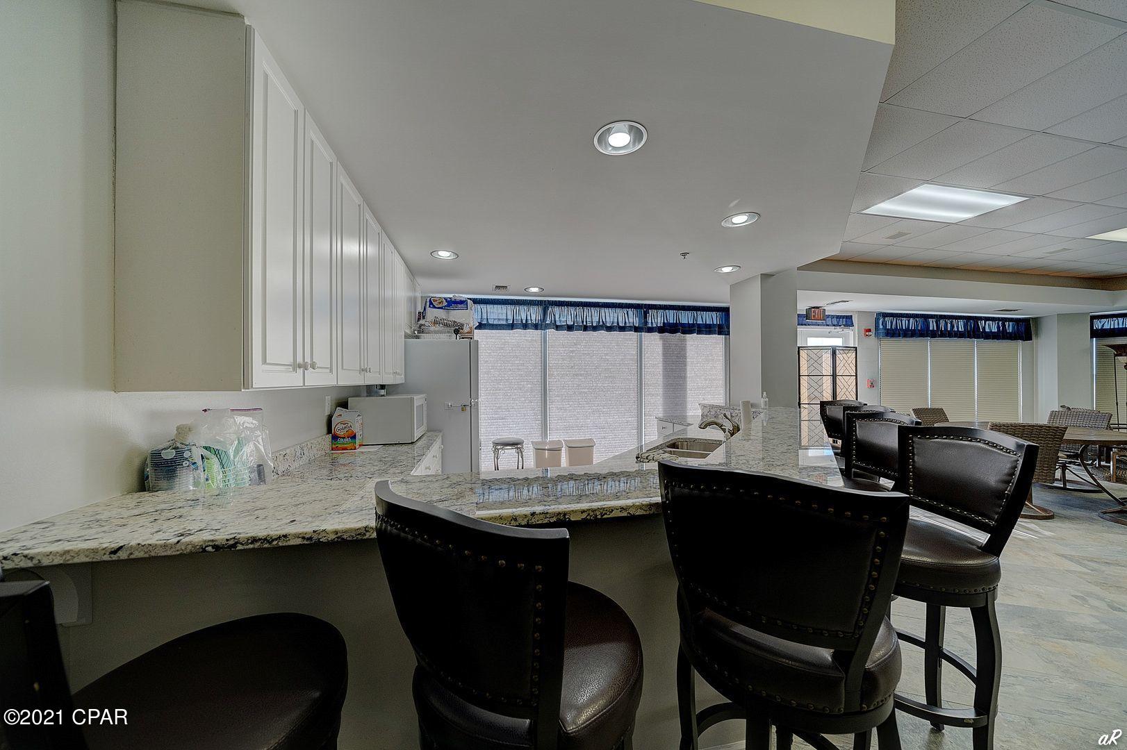 Marina Bay Condo - Residential