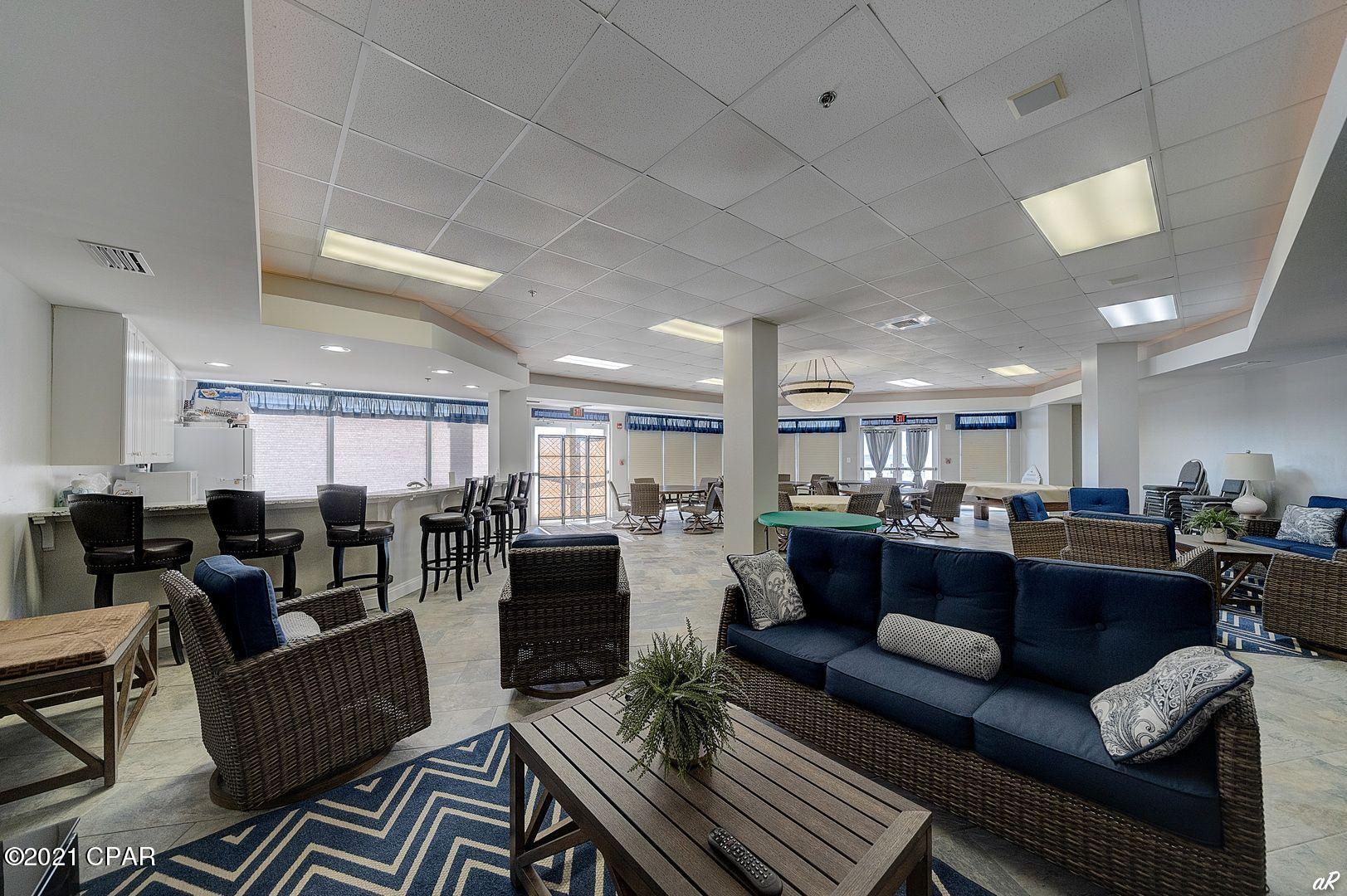 Marina Bay Condo - Residential