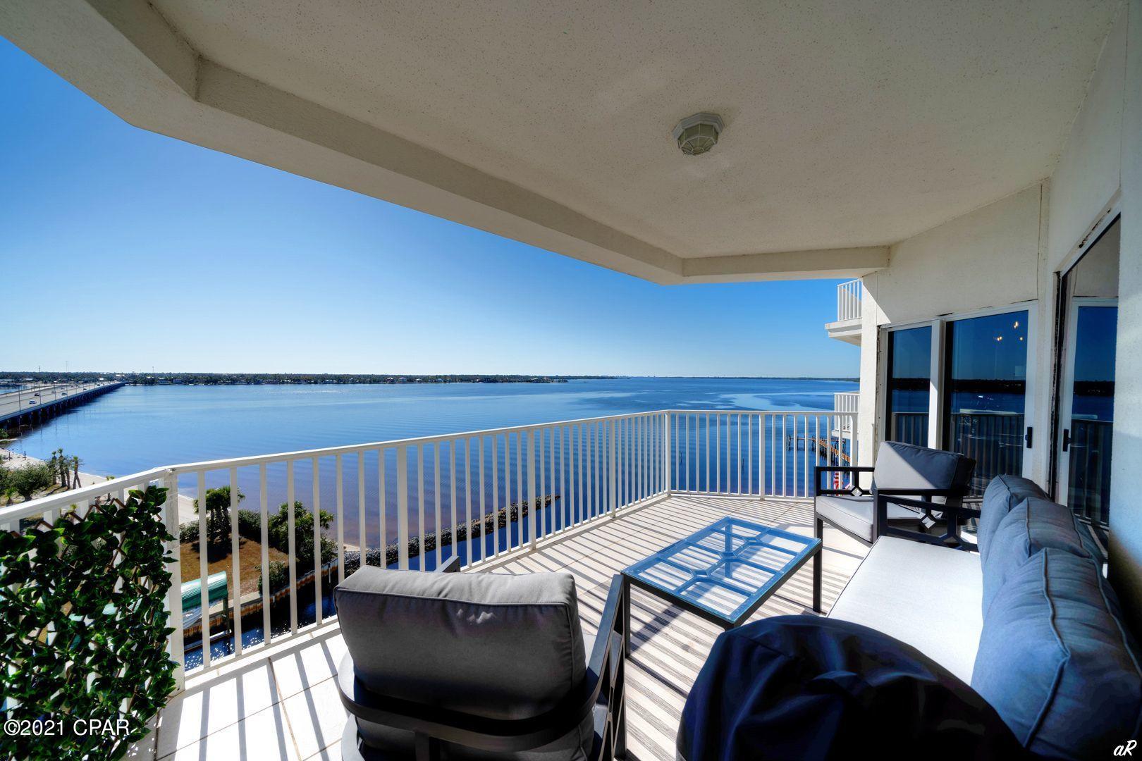 Marina Bay Condo - Residential