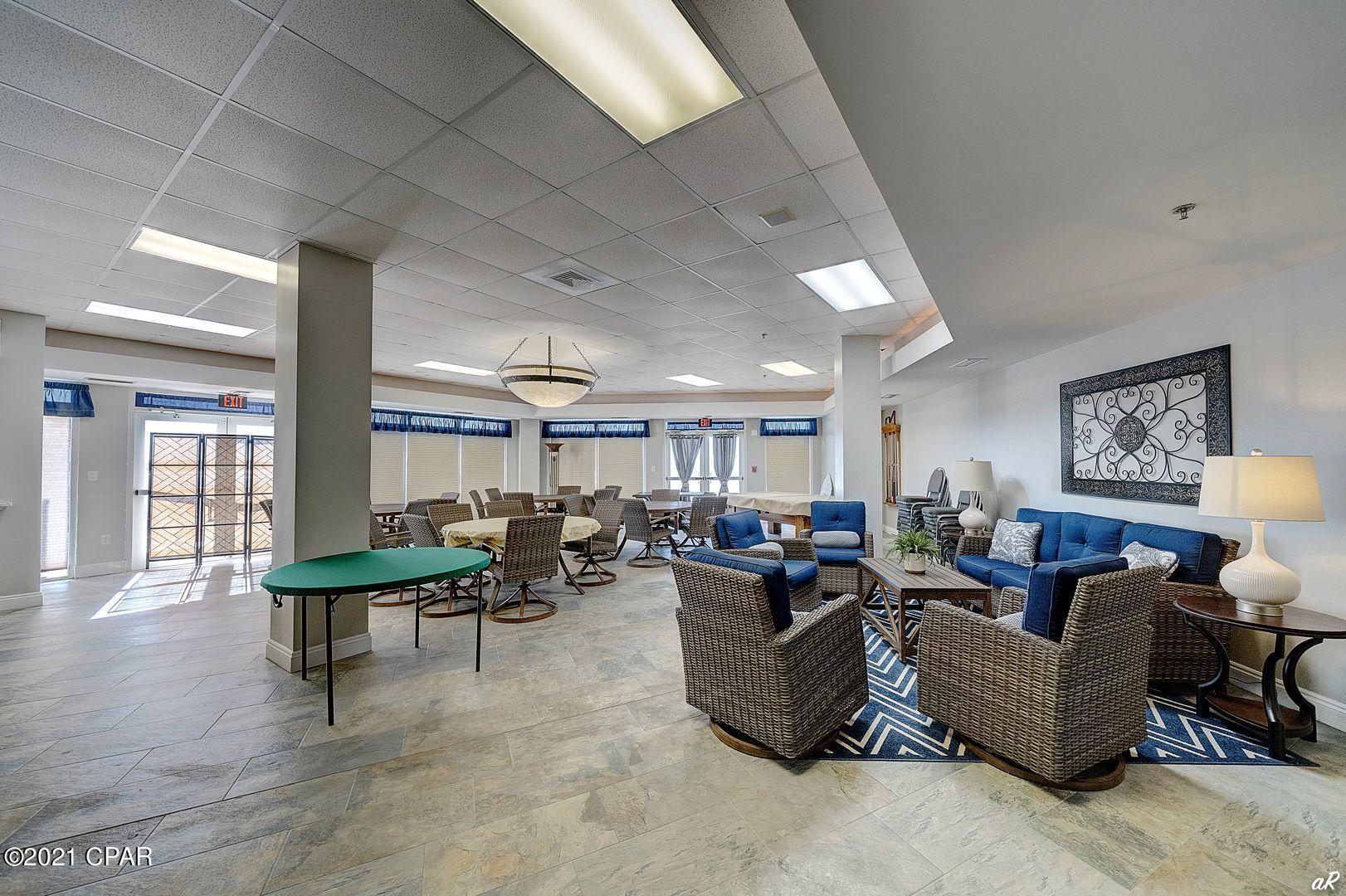 Marina Bay Condo - Residential