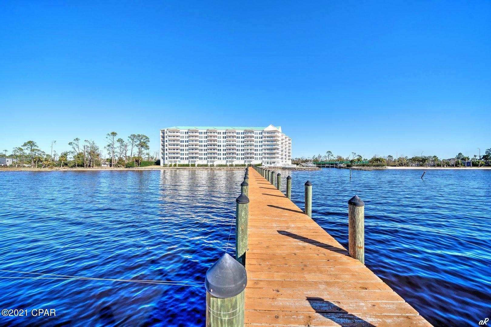 Marina Bay Condo - Residential