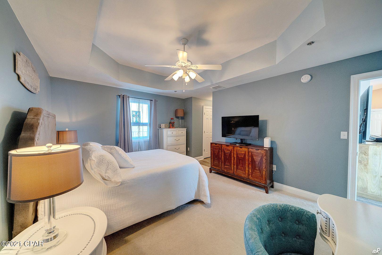 Marina Bay Condo - Residential