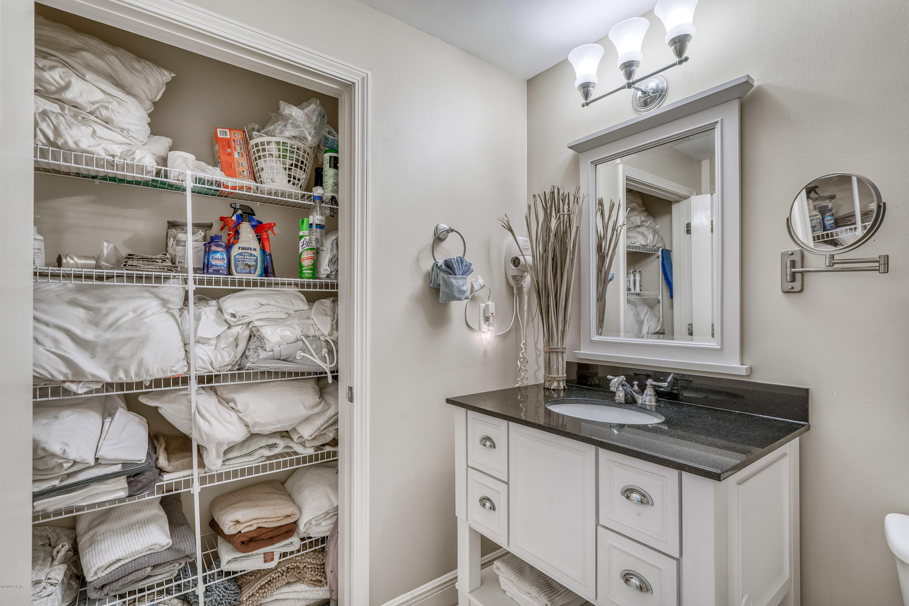 Sterling Breeze - Residential