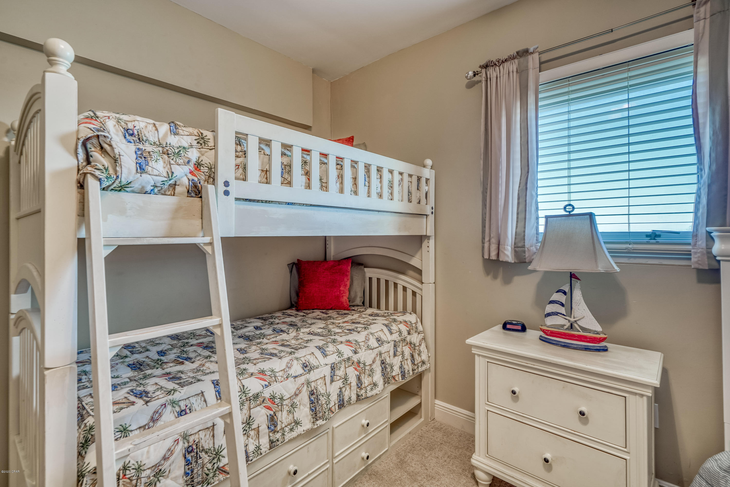 Sterling Breeze - Residential