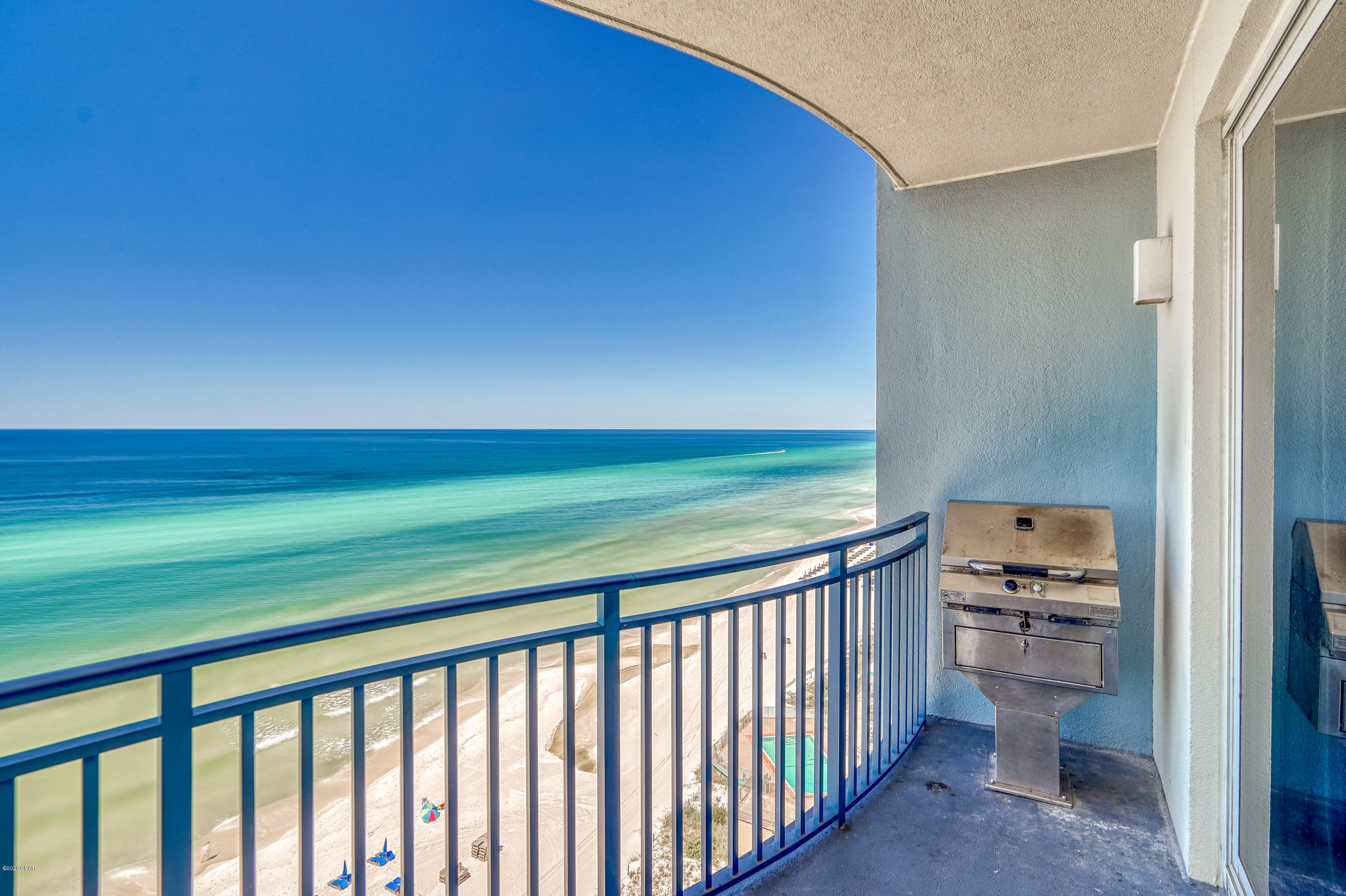 Sterling Breeze - Residential