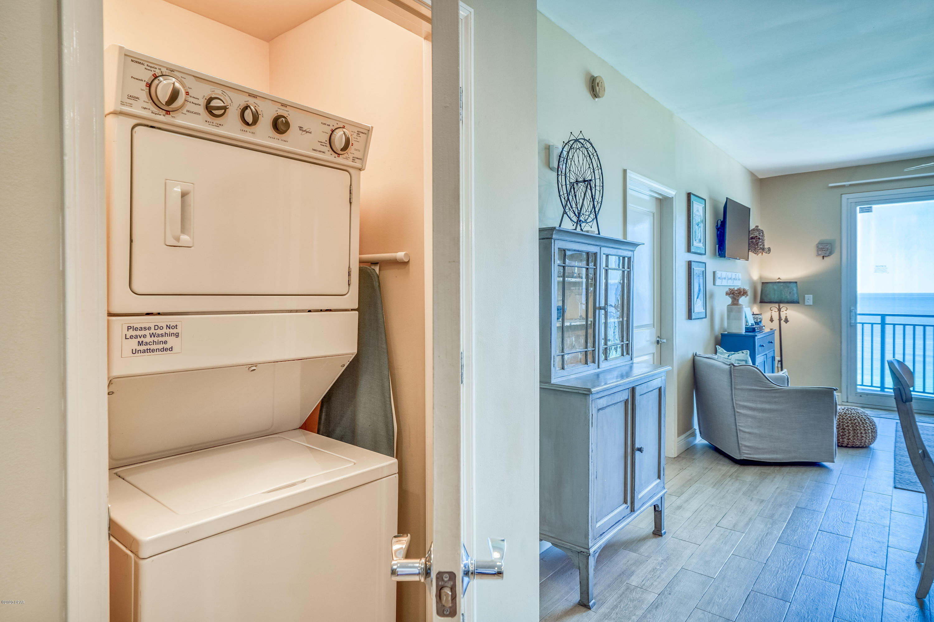 Sterling Breeze - Residential