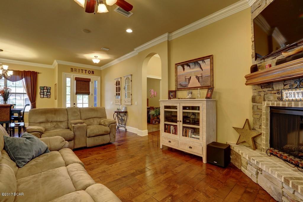 College Oaks - Residential