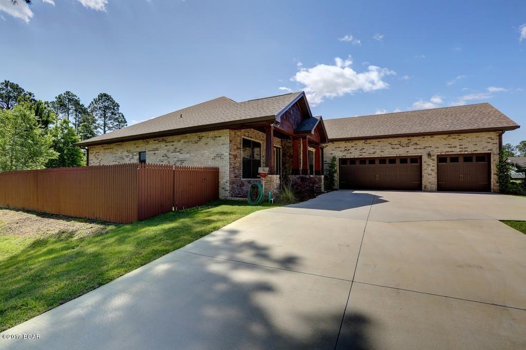 College Oaks - Residential