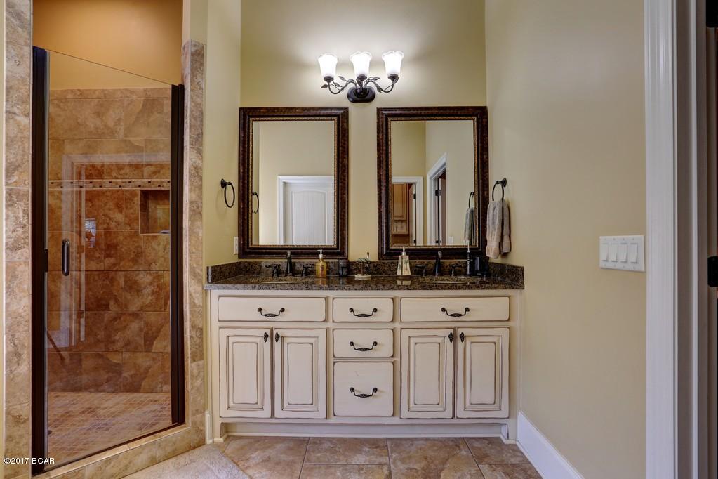 College Oaks - Residential