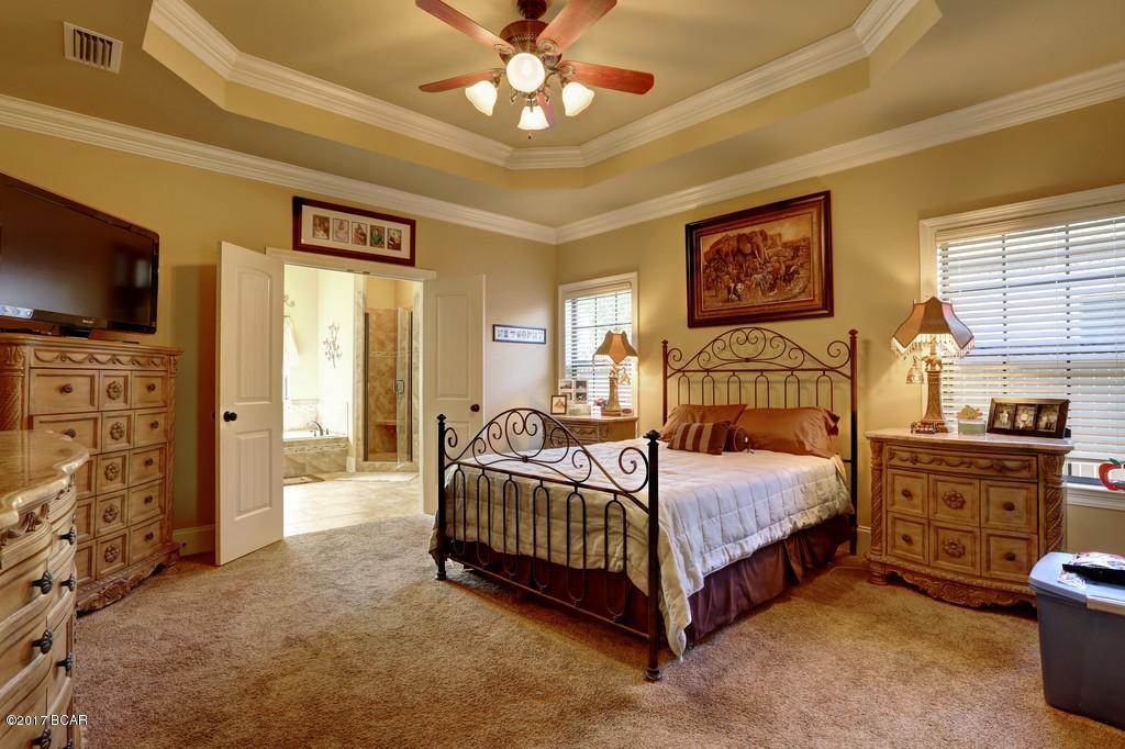 College Oaks - Residential