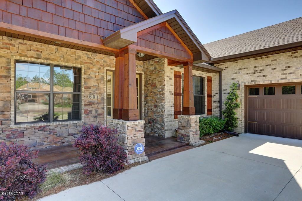 College Oaks - Residential