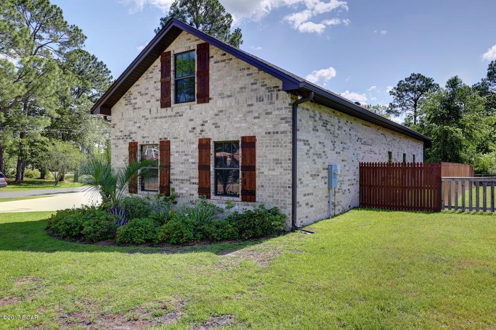 College Oaks - Residential