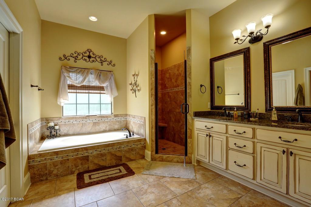 College Oaks - Residential