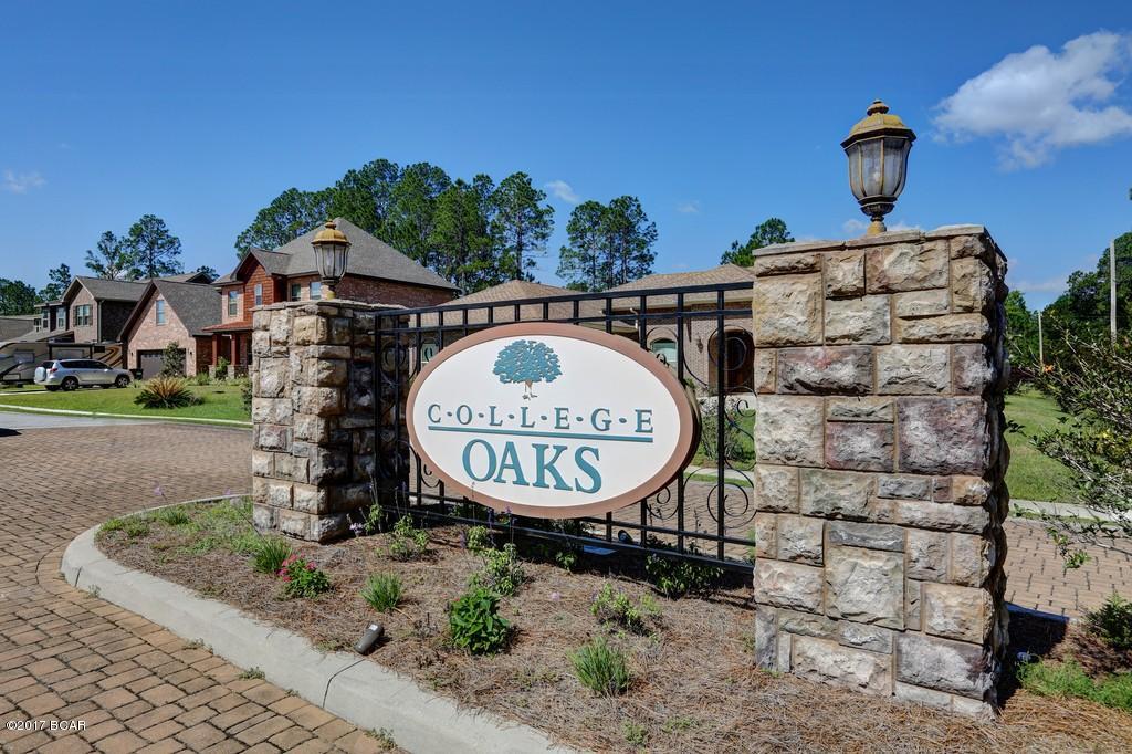 College Oaks - Residential