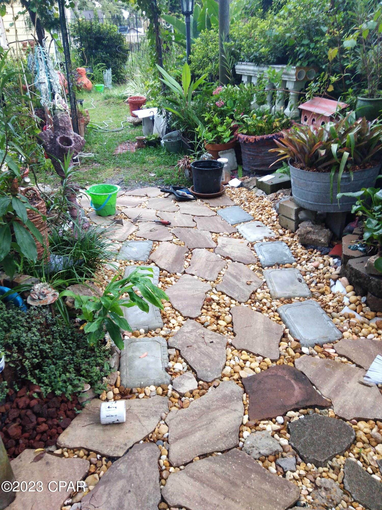 Sudduths 1st Add - Residential