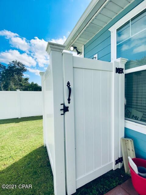 Crestview Heights 1st Add - Residential