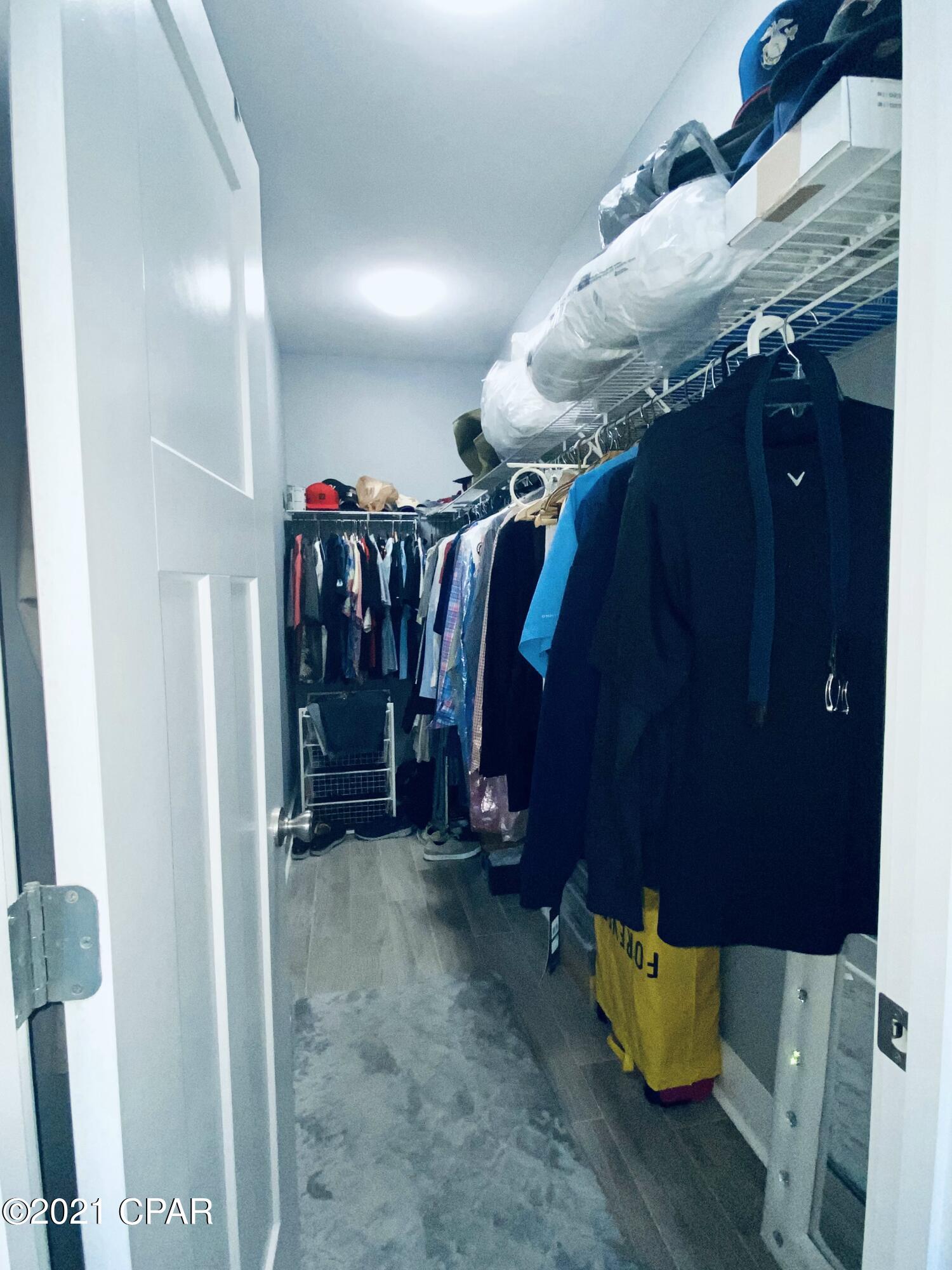 Crestview Heights 1st Add - Residential