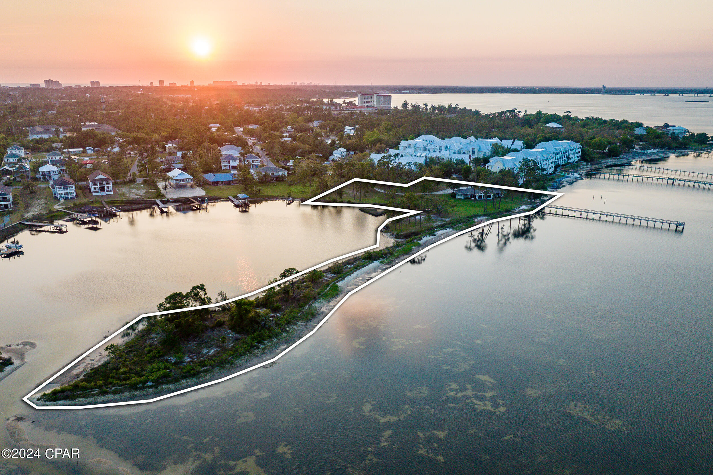 2623 Magnolia Point Road