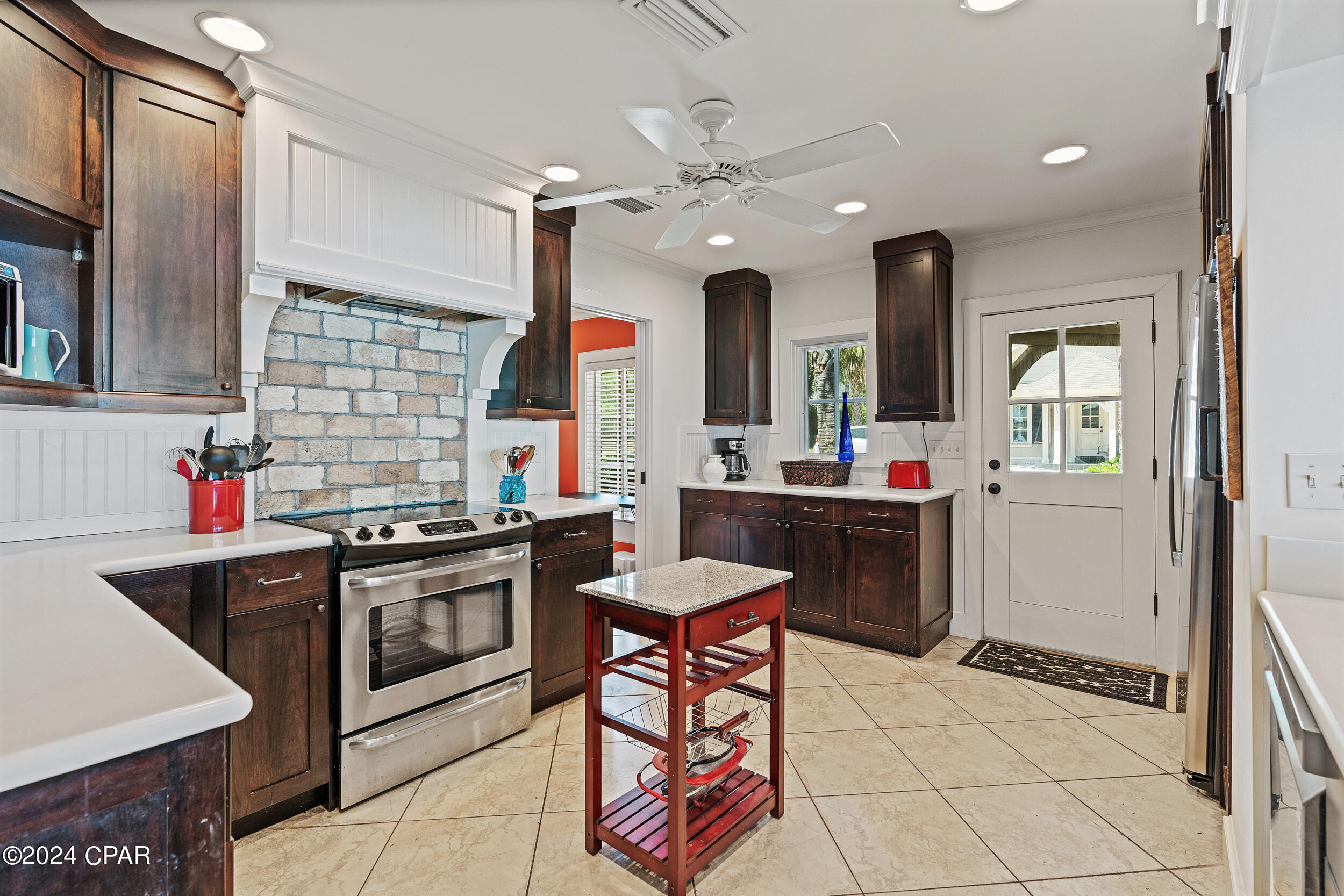 Magnolia Beach - Residential