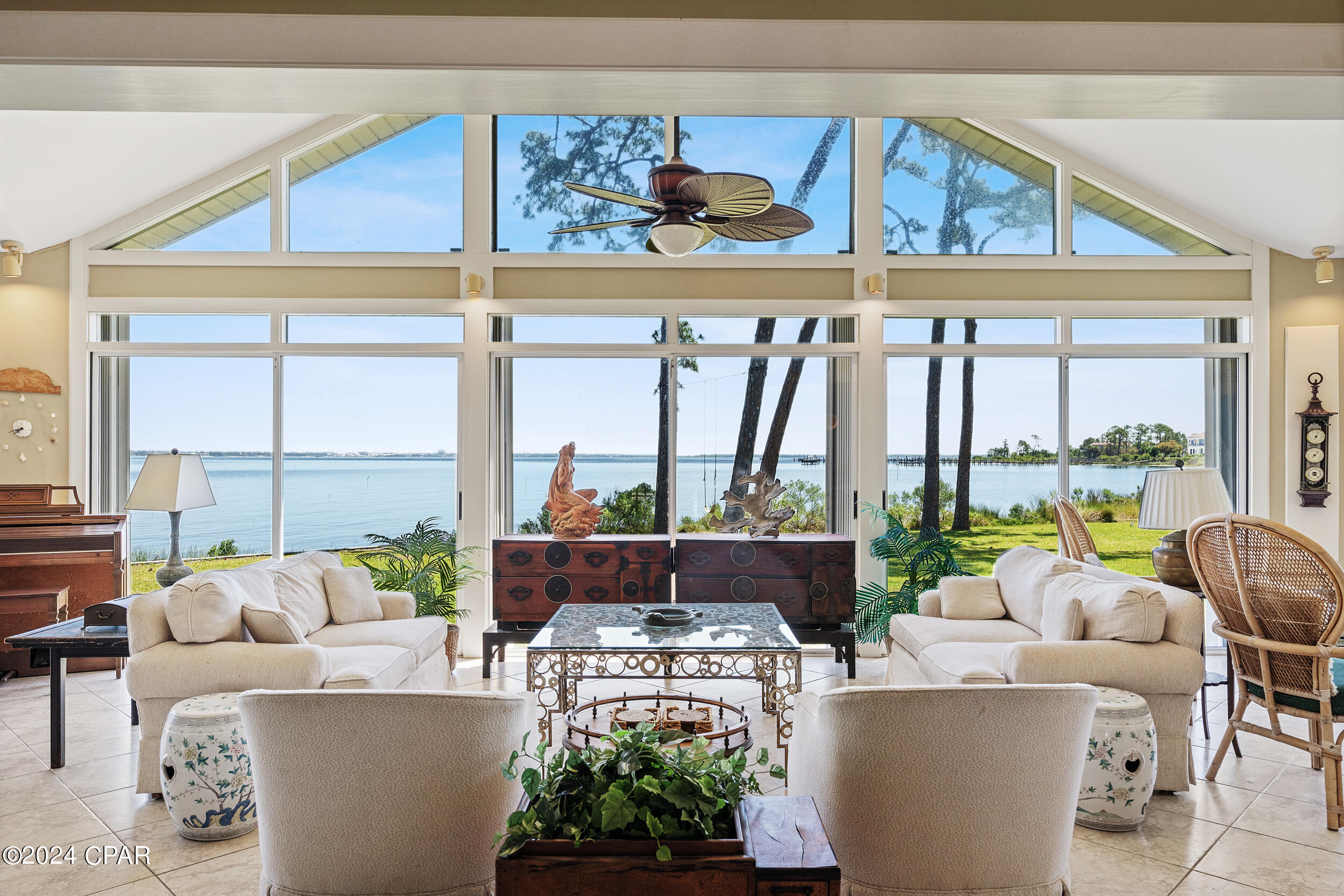 2623 Magnolia Point Road