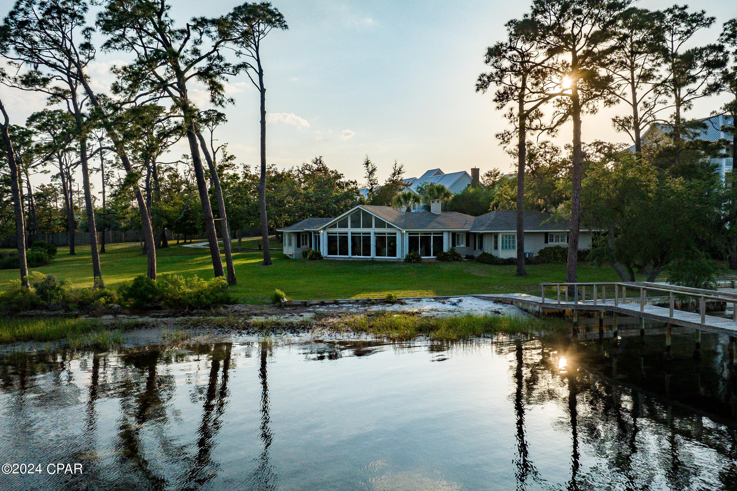 2623 Magnolia Point Road