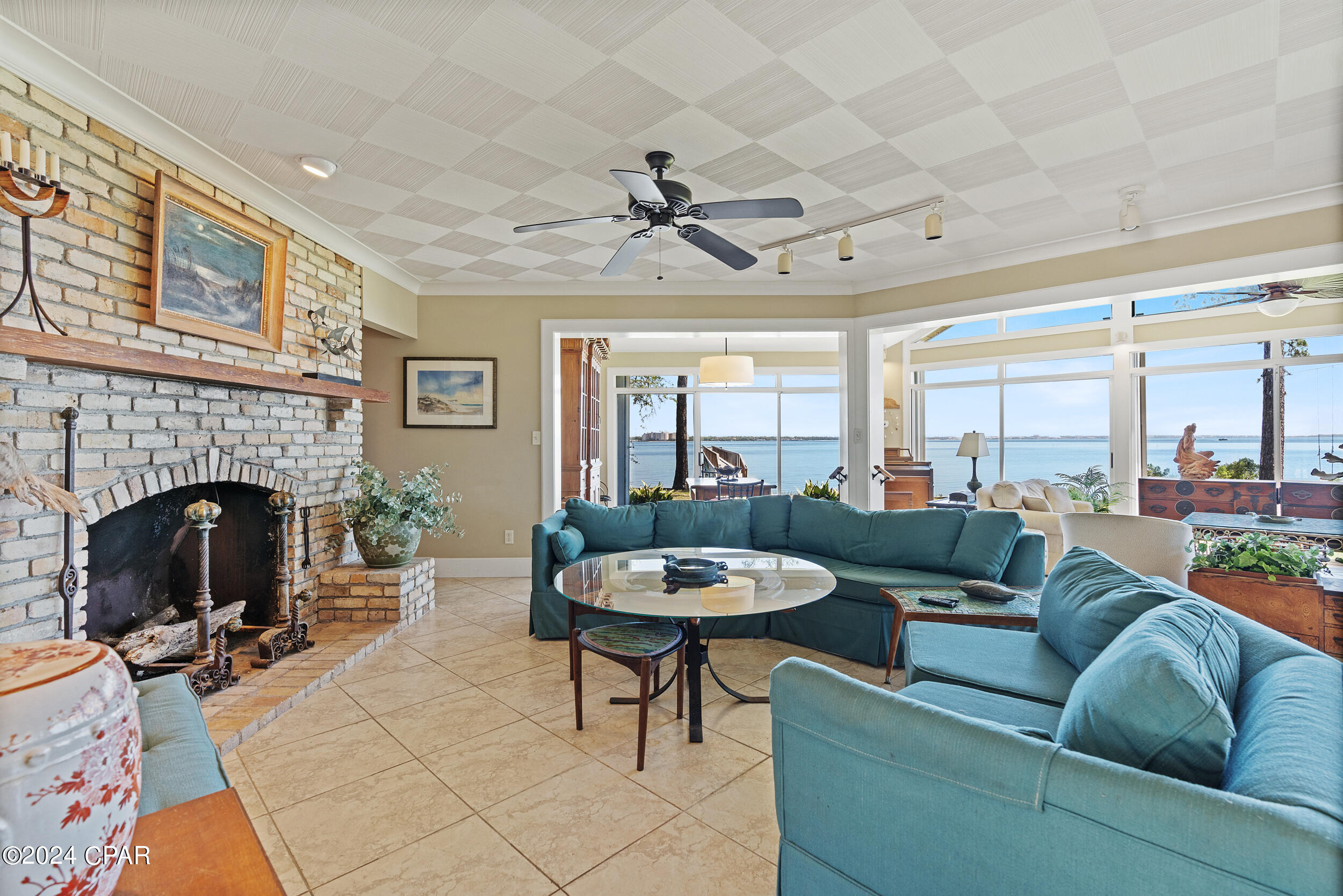 Magnolia Beach - Residential