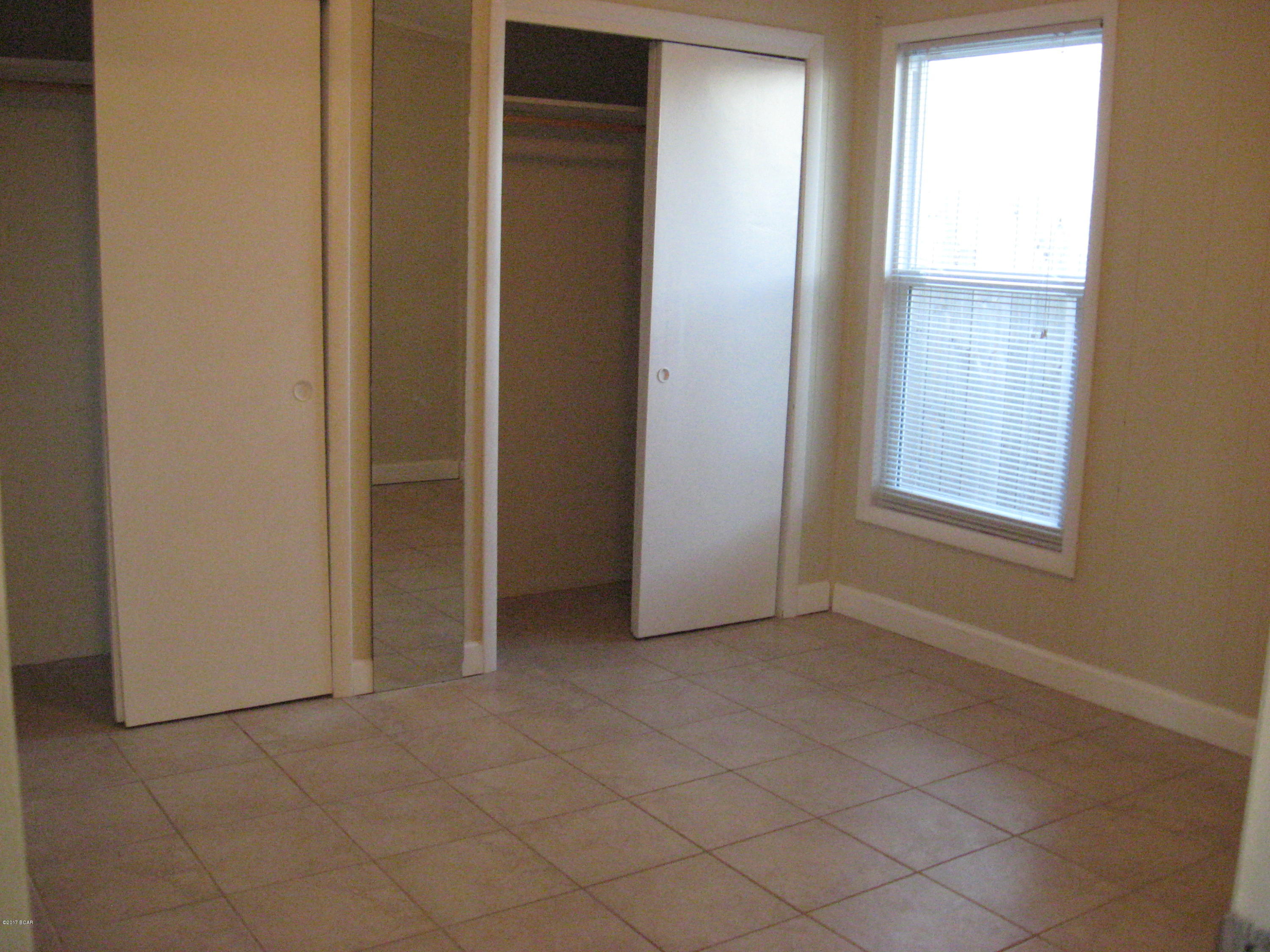 Biltmore Beach 1st Add - Residential