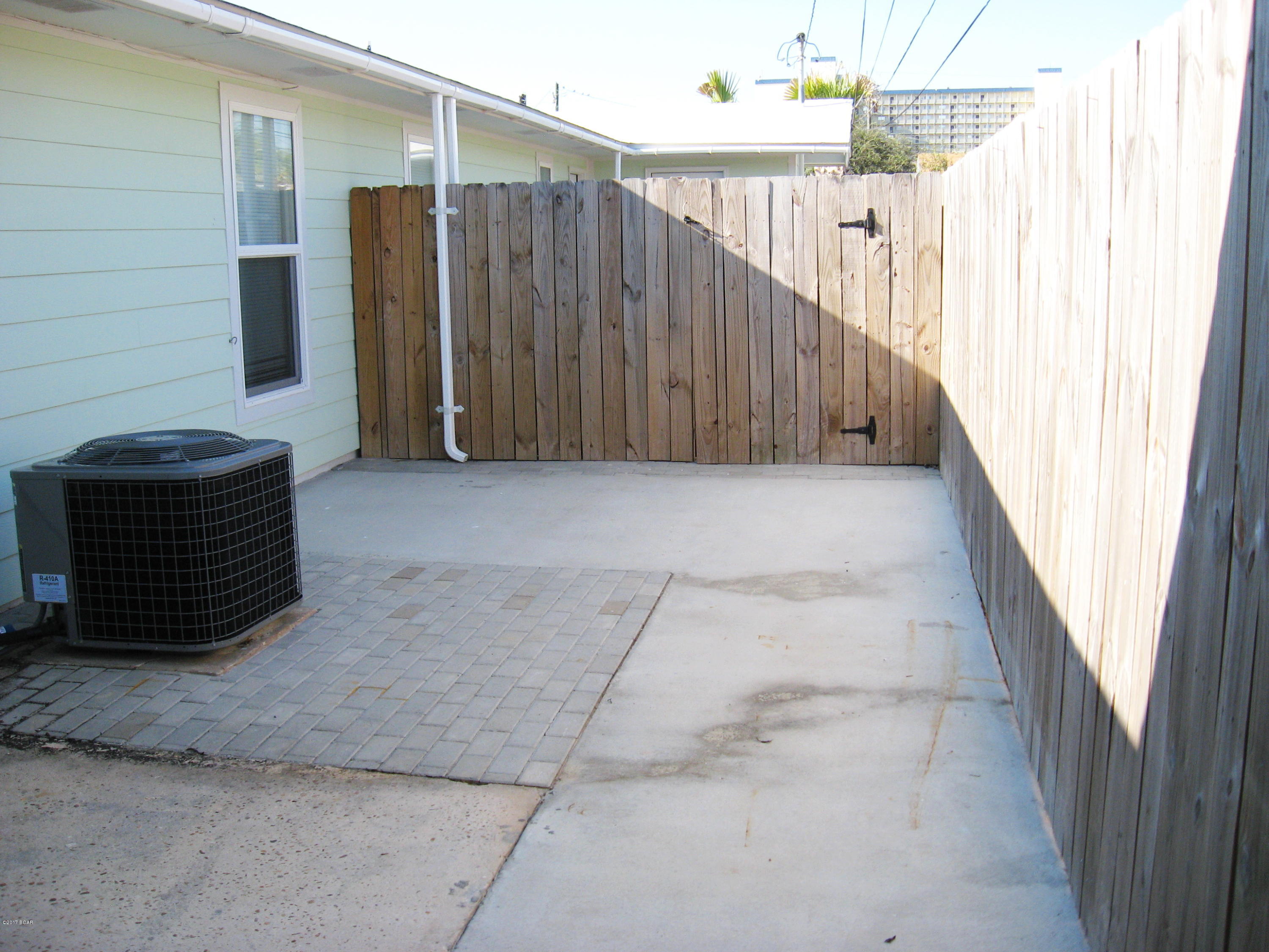 Biltmore Beach 1st Add - Residential