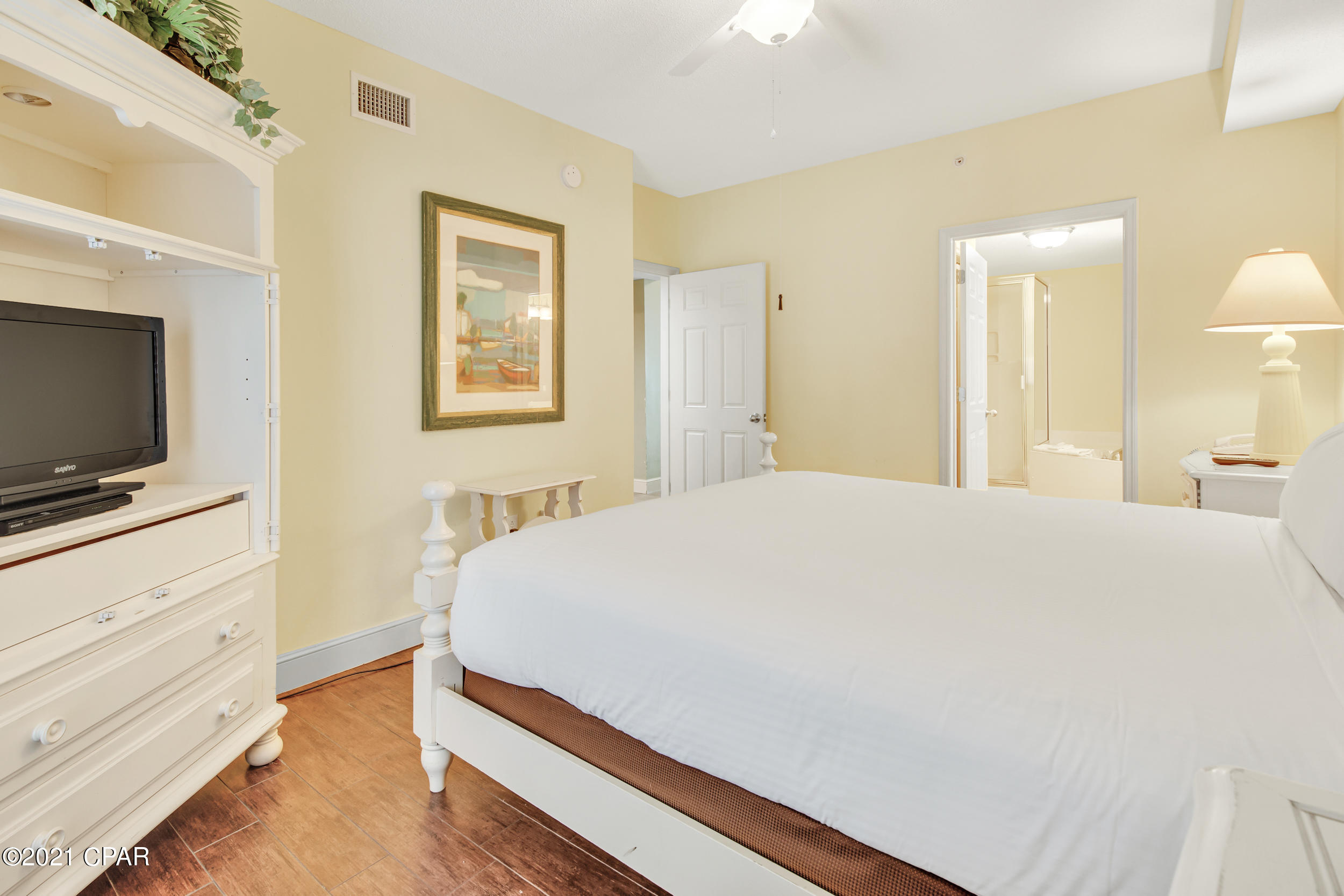 Majestic Beach Tower I - Residential