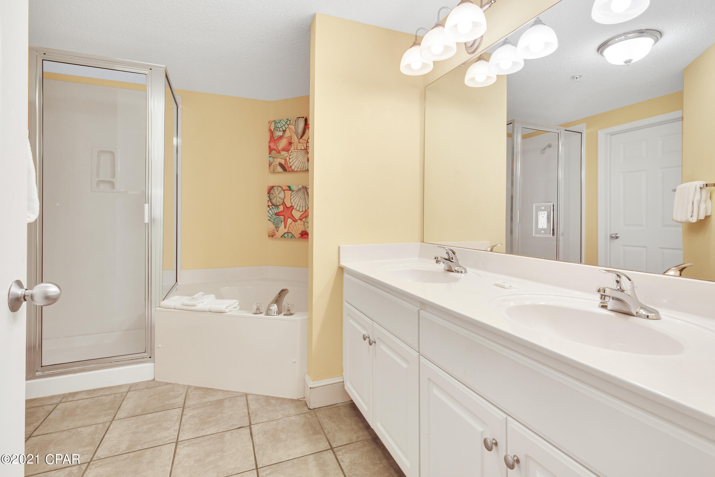 Majestic Beach Tower I - Residential