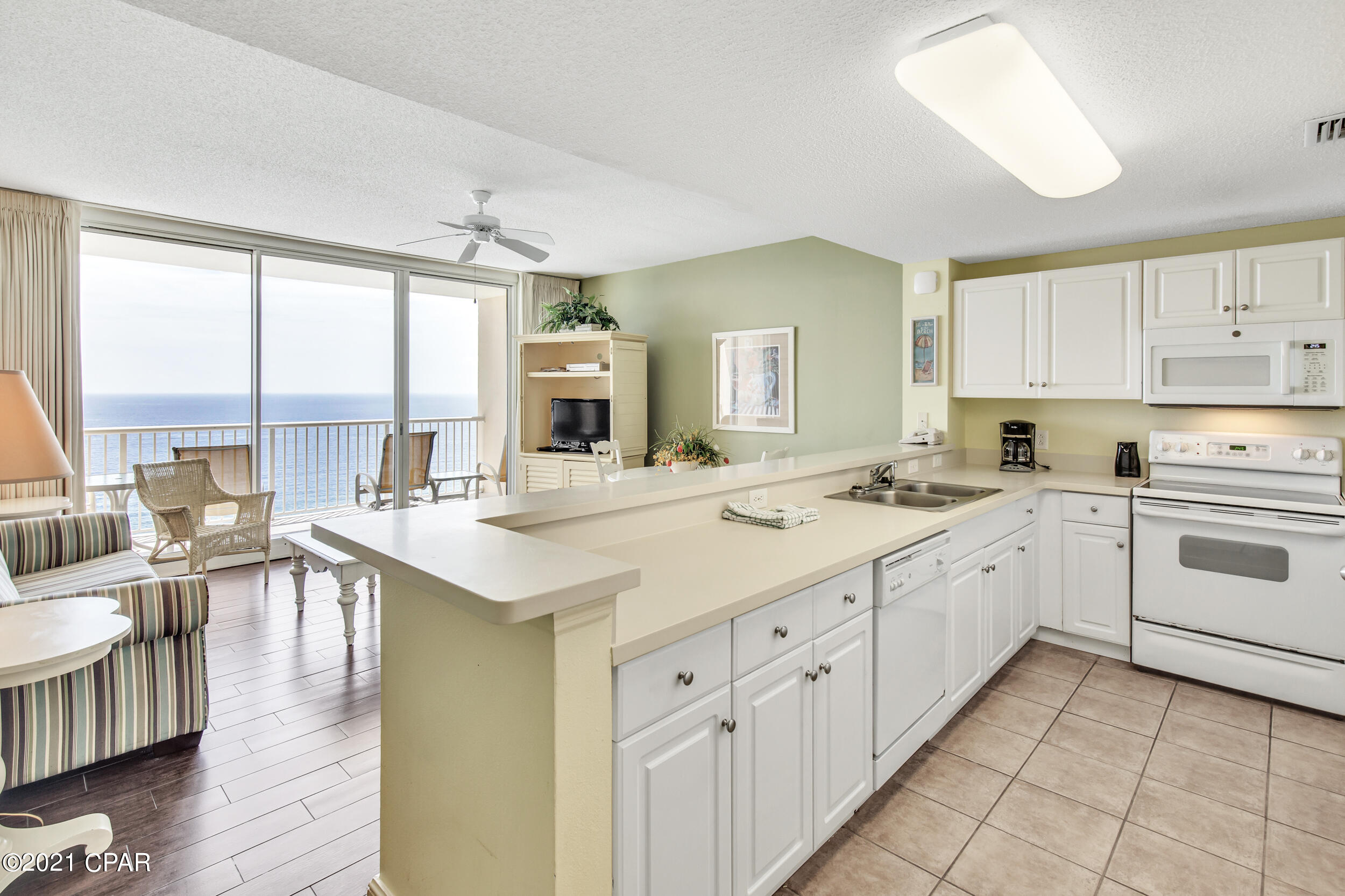 Majestic Beach Tower I - Residential