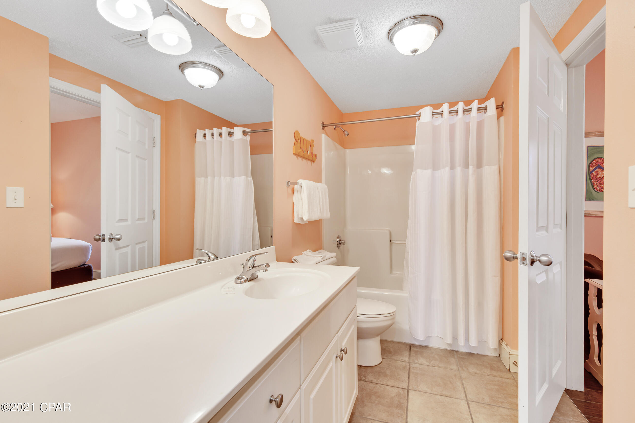 Majestic Beach Tower I - Residential