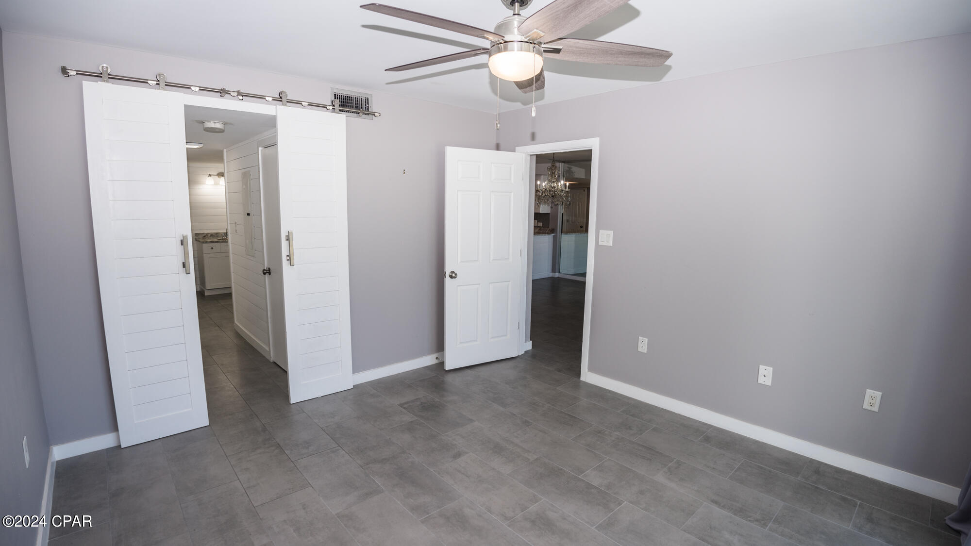 Lagoon Towers Phase I - Residential