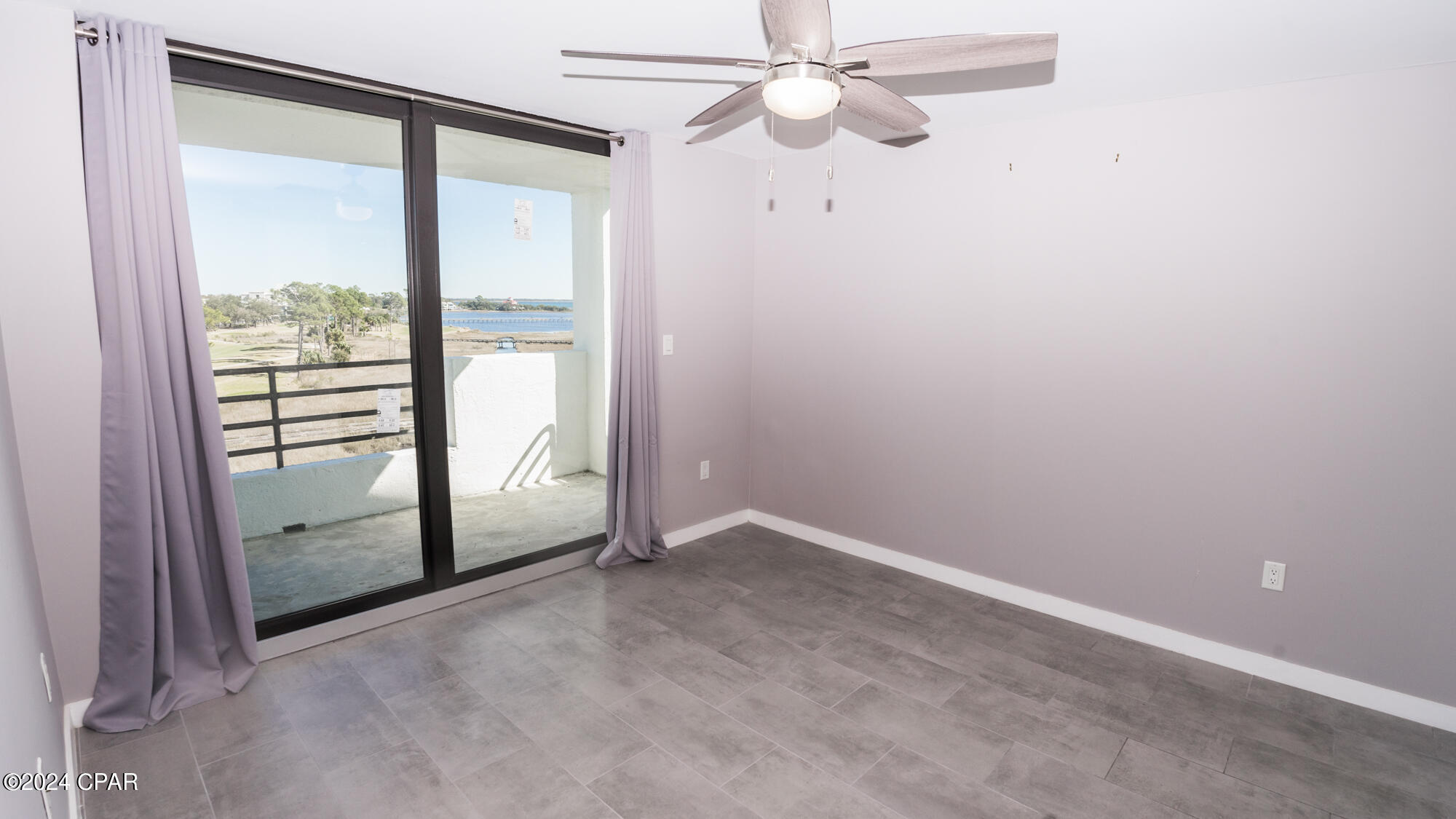 Lagoon Towers Phase I - Residential