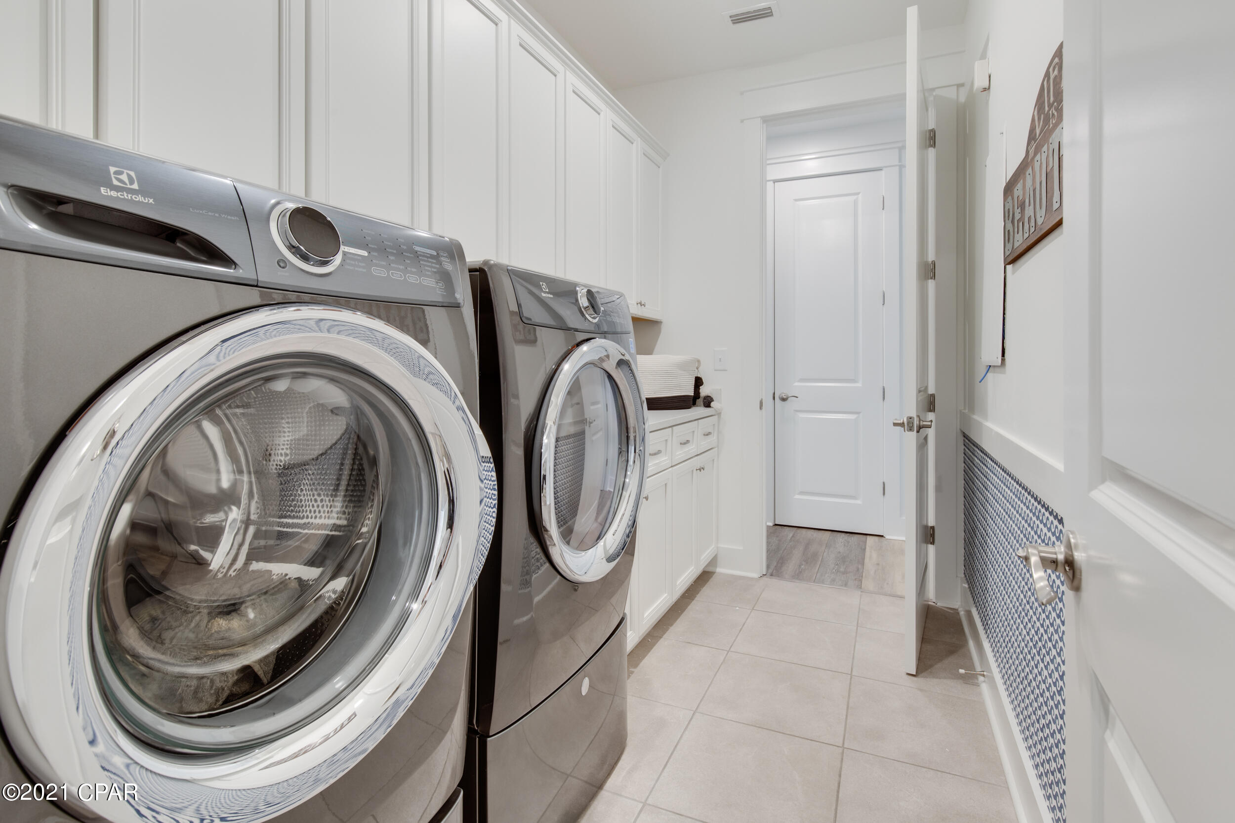 Breakfast Point - Residential