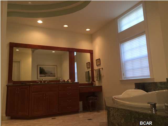 Bay Breeze - Residential