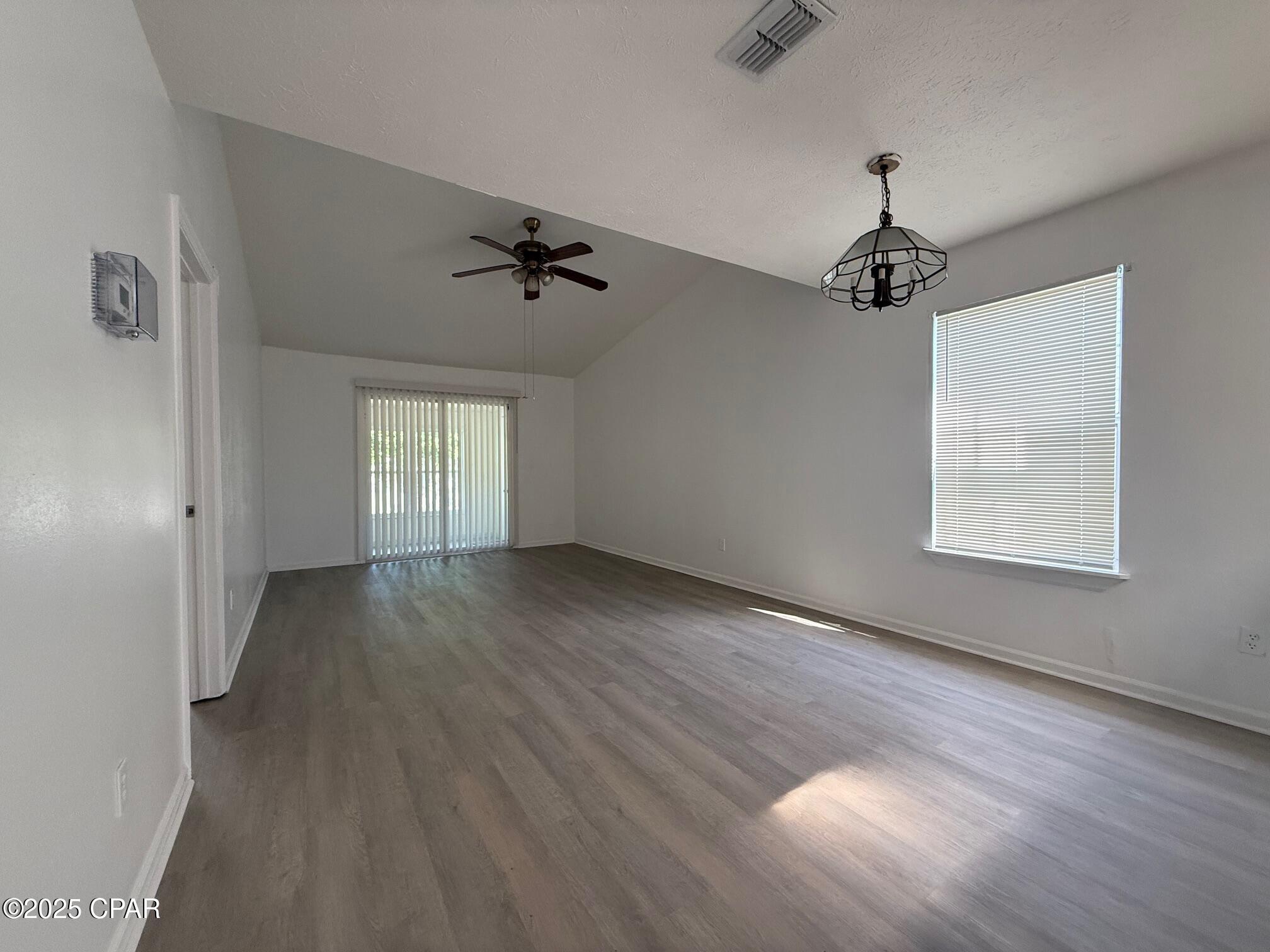 Garden Cove - Residential