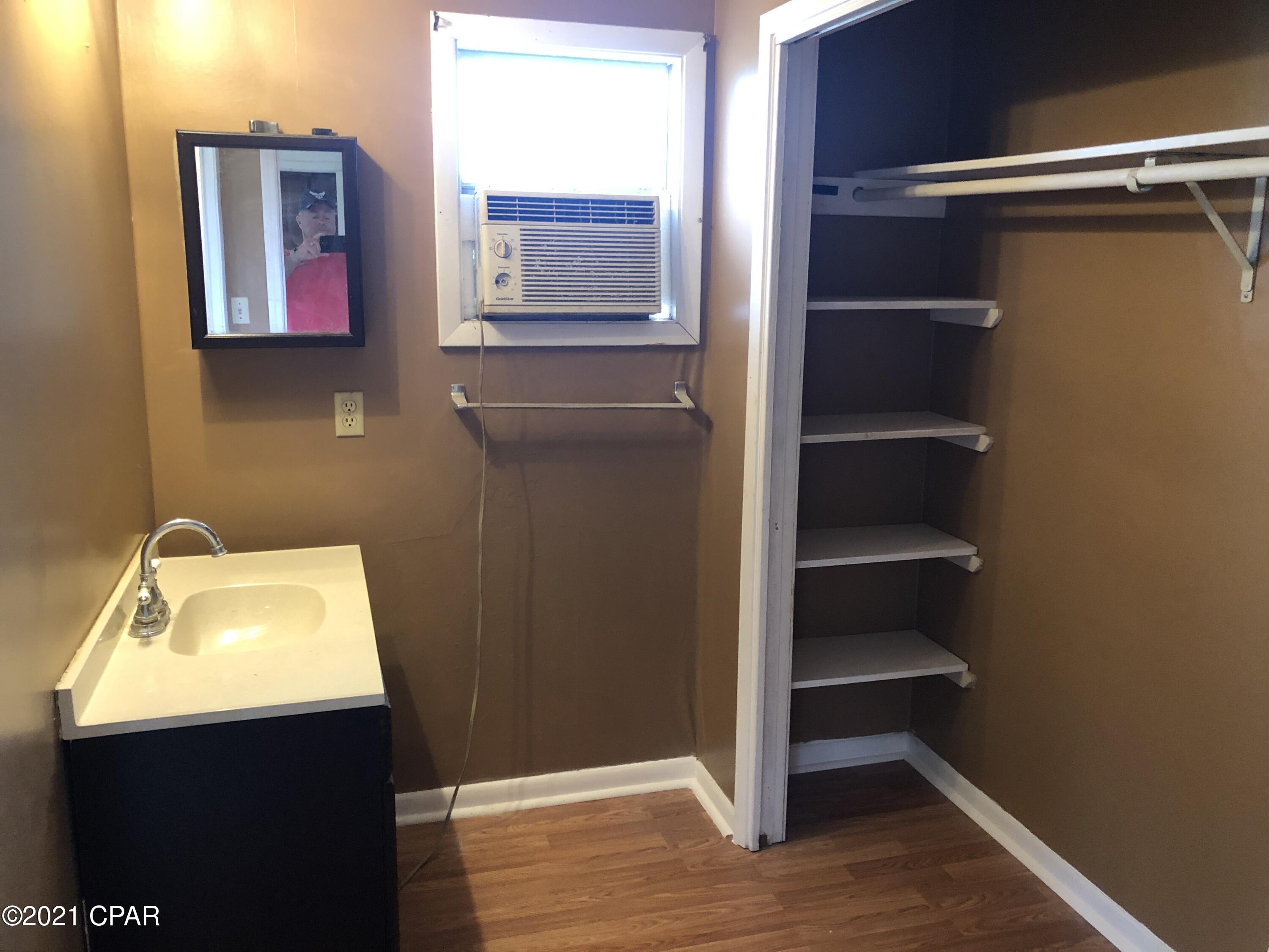 West Manor - Residential