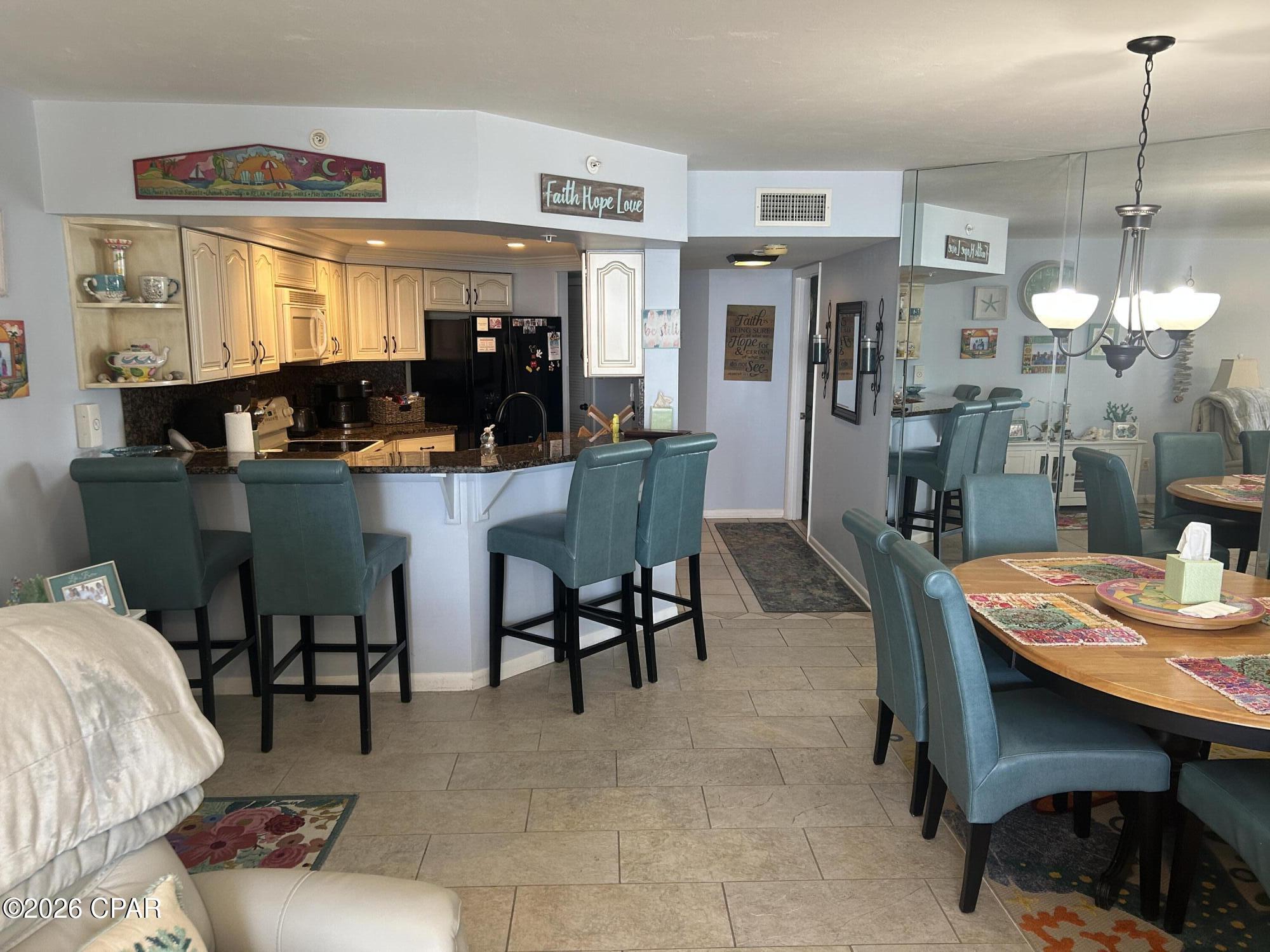 Summerhouse Condo. - Residential