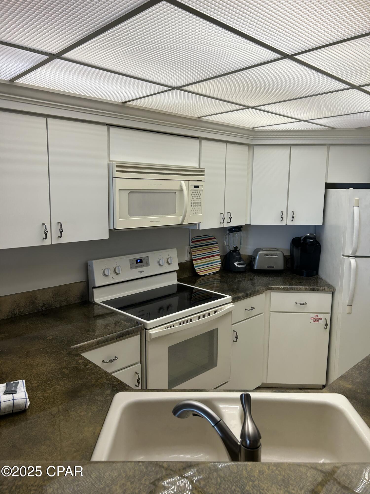 Summerhouse Condo. - Residential