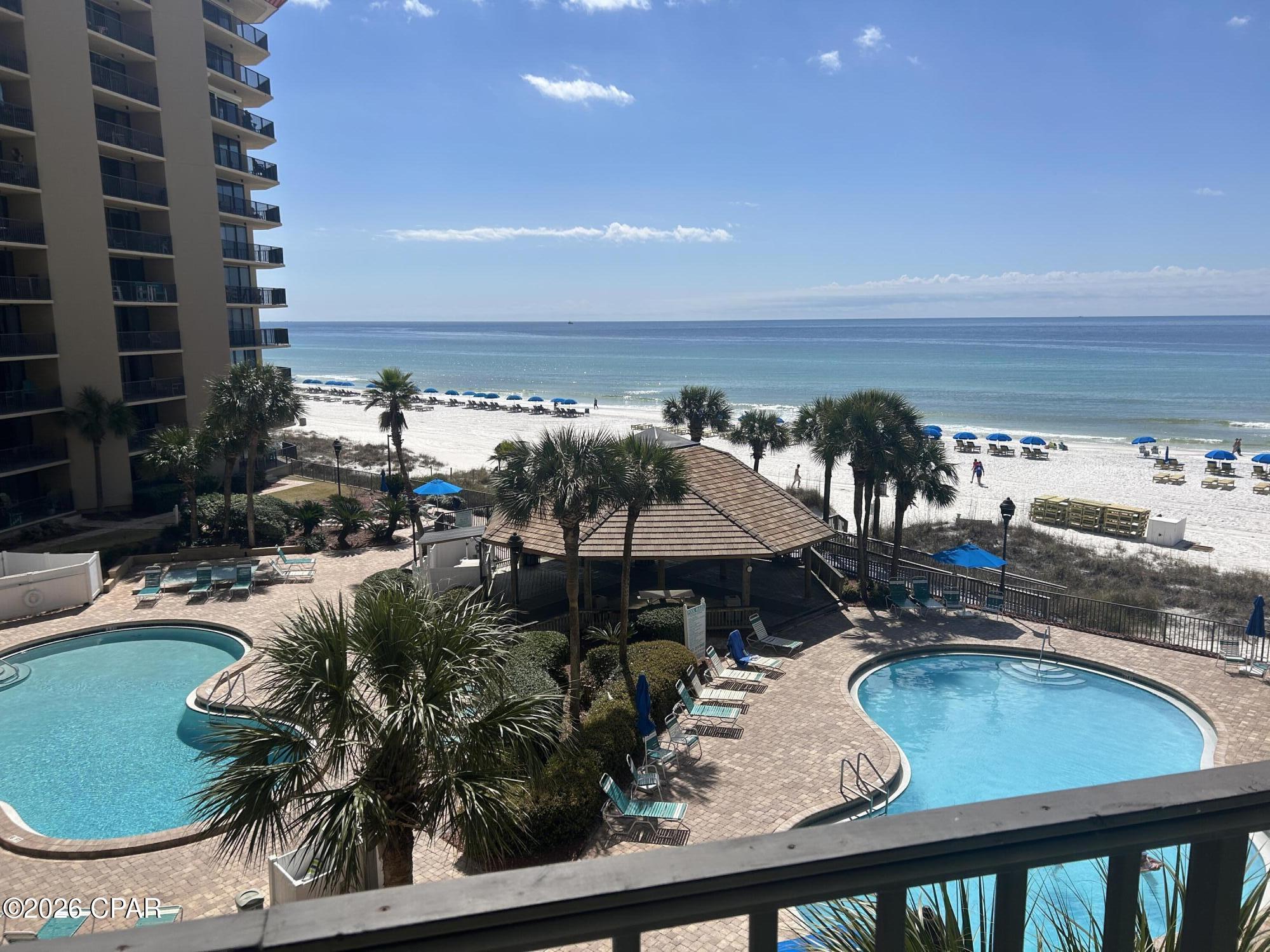 Summerhouse Condo. - Residential